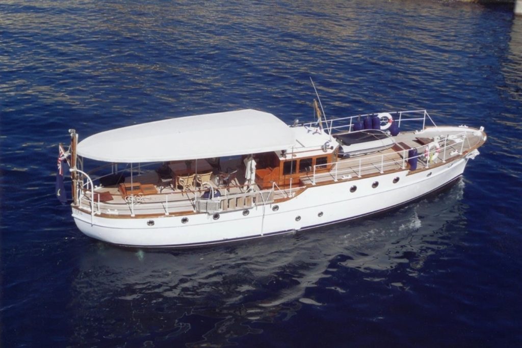 mooyeen starboard top view sbihi yacht consulting 01